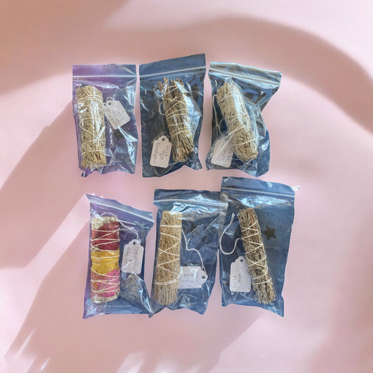 Smudge Bundle, Variety